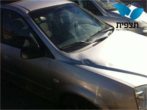 סמוך לעלי: ערבים יידו אבנים, אישה נפצעה קל