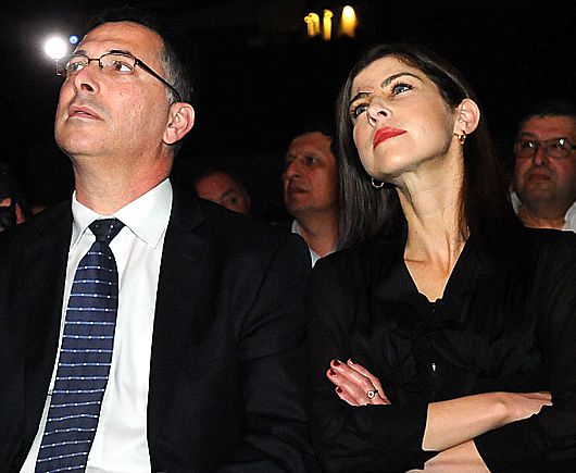 מזל טוב: לגדעון סער ולגאולה אבן נולד בן