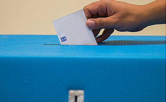 הולכים לקלפי: בחירות ב-24 מועצות אזוריות