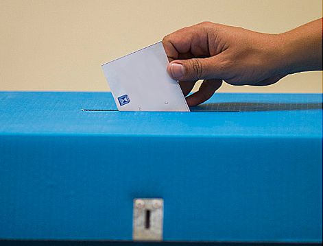 הולכים לקלפי: בחירות ב-24 מועצות אזוריות