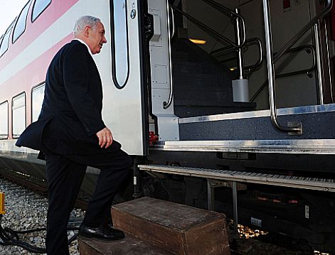 היסטוריה בשדרות: חונכים תחנת רכבת ראשונה