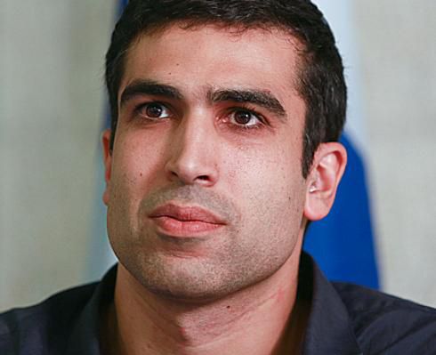 צפו: ח"כ יוני שטבון בעימות חריף