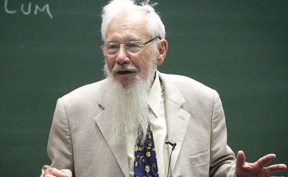 ימני מדי? פרופ' אומן לא יקבל תואר של כבוד