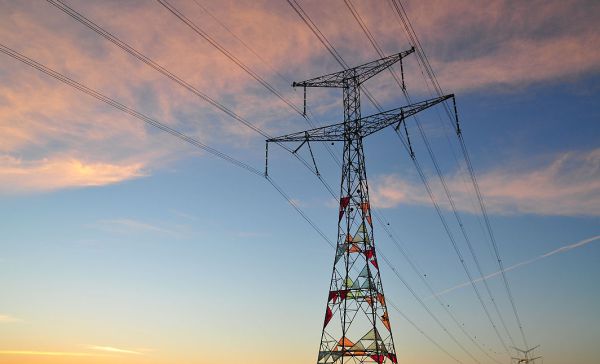 סכנת מוות: היזהרו מחוטי חשמל קרועים