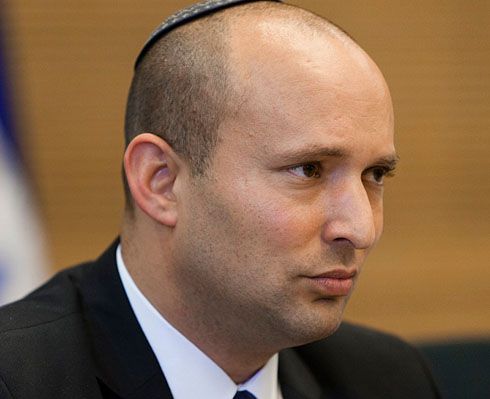 בגלל המחאה? נפתלי בנט נעדר מאירוע הצדעה לחרדים