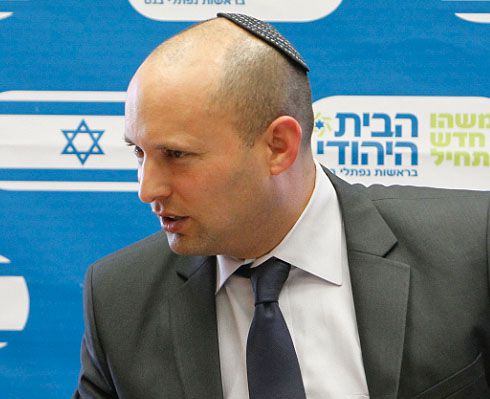 עימות בישיבת הממשלה: בנט נגד פקידי משרד המשפטים