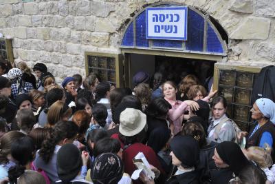 "רק המדינה תדע לנהל את קבר רשב"י במירון"