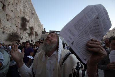 הרבנים קוראים לבוא לעצרת התפילה בכותל