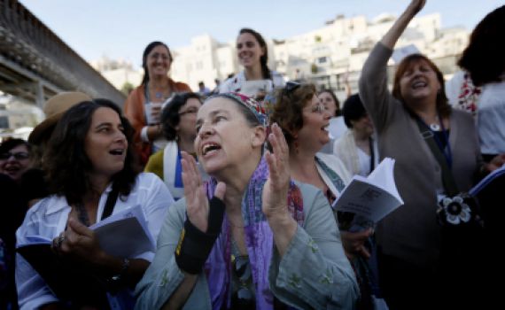 הרב רבינוביץ מבקש: הניחו לכותל