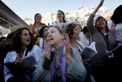 הרב רבינוביץ מבקש: הניחו לכותל