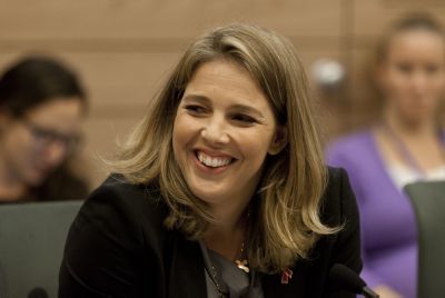 המורדת: ח"כ קול מתנגדת להצעה להעלות את אחוז החסימה