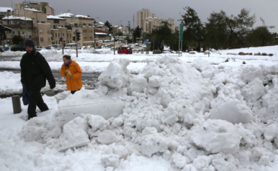 תושבי יו"ש קפואים בבתים: לא יהיה חשמל עד הבוקר