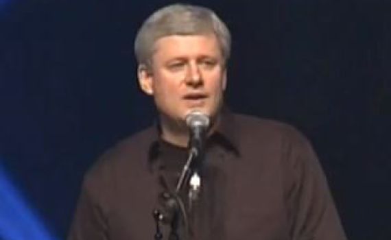 ראש-ממשלת קנדה שר ביטלס כדי לתמוך בישראל