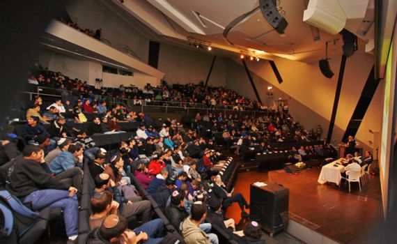 אחרי 20 שנה: כנס השמיניסטים חזר