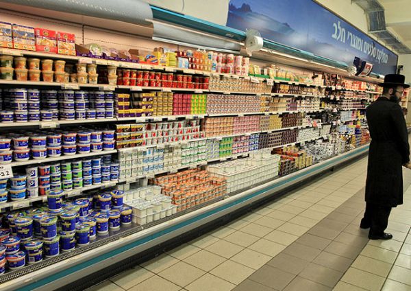 מהפכה: אישה מונתה למשגיחת כשרות