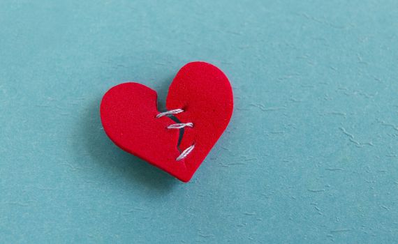 להתגרש ולהישאר בחיים: כך תתמודדו עם פירוק המשפחה