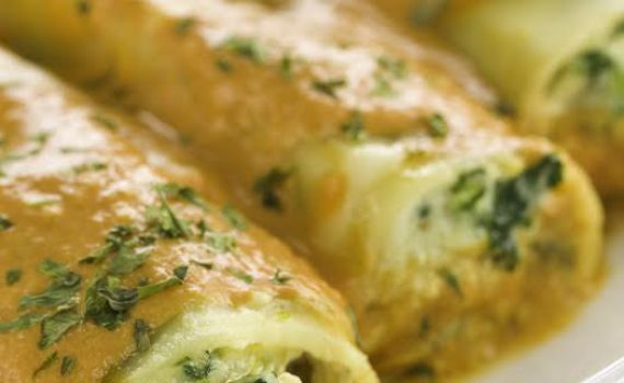 חווייה קולינרית: מתכון לקנלוני תרד וגבינות