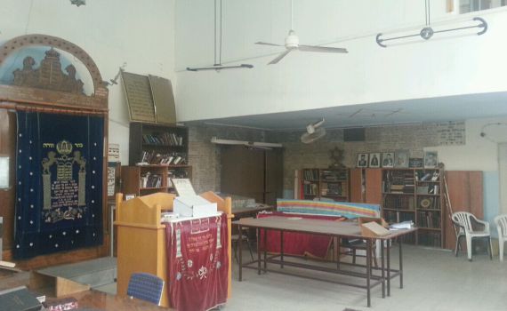 לראשונה מזה 4 שנים נשמעה תפילה בבית הכנסת בדרום ת"א