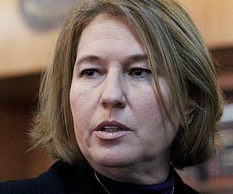 לבני תוקפת: "לא אתן לרבנים להתבטא בגזענות והומופוביה"