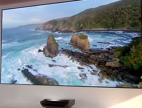 בקרוב בסלון שלכם? מסך 105 אינץ' של LG