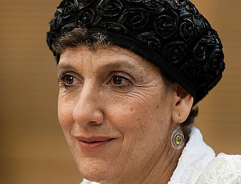 מועלם: "להקטין כמה שיותר את מהגרי העבודה"