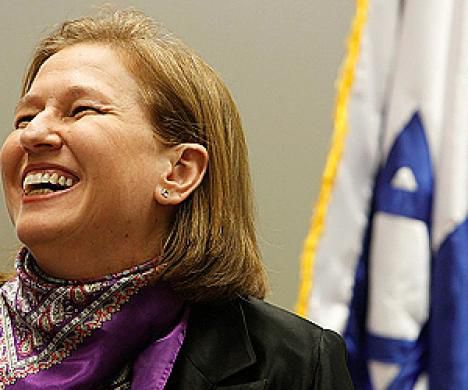 ח"כ שקד: "לא נשב בממשלה שתסכים לקווי 67"