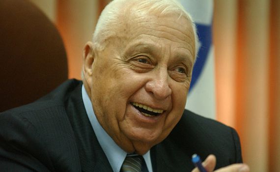 הפוליטיקאים מגיבים: עם ישראל איבד אדם יקר, מנהיג דגול ולוחם נועז