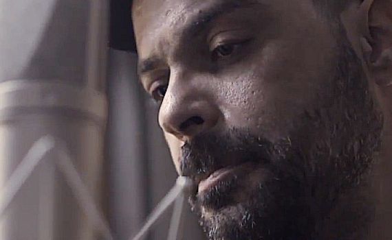 סוחט דמעות: עמיר בניון שר לניצולי השואה בישראל