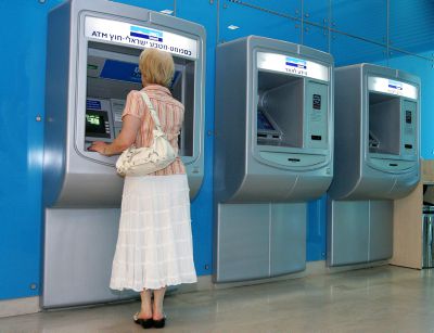 תמונת מצב חברתית: אשכנזים מרוויחים יותר מספרדים