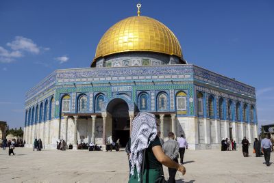 הרב ישראל אריאל: יש להיכנס ל'כיפת הסלע' מדין כיבוש
