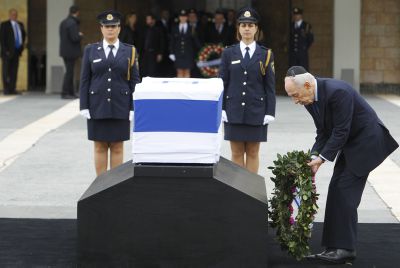 לקראת הלוויתו של שרון: שתי רקטות נורו מרצועת עזה