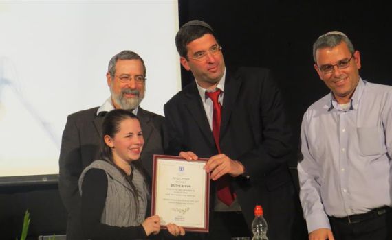 וורצמן: "מאמין ששירות לאומי במשך שנתיים יהפוך בקרוב לנורמה"