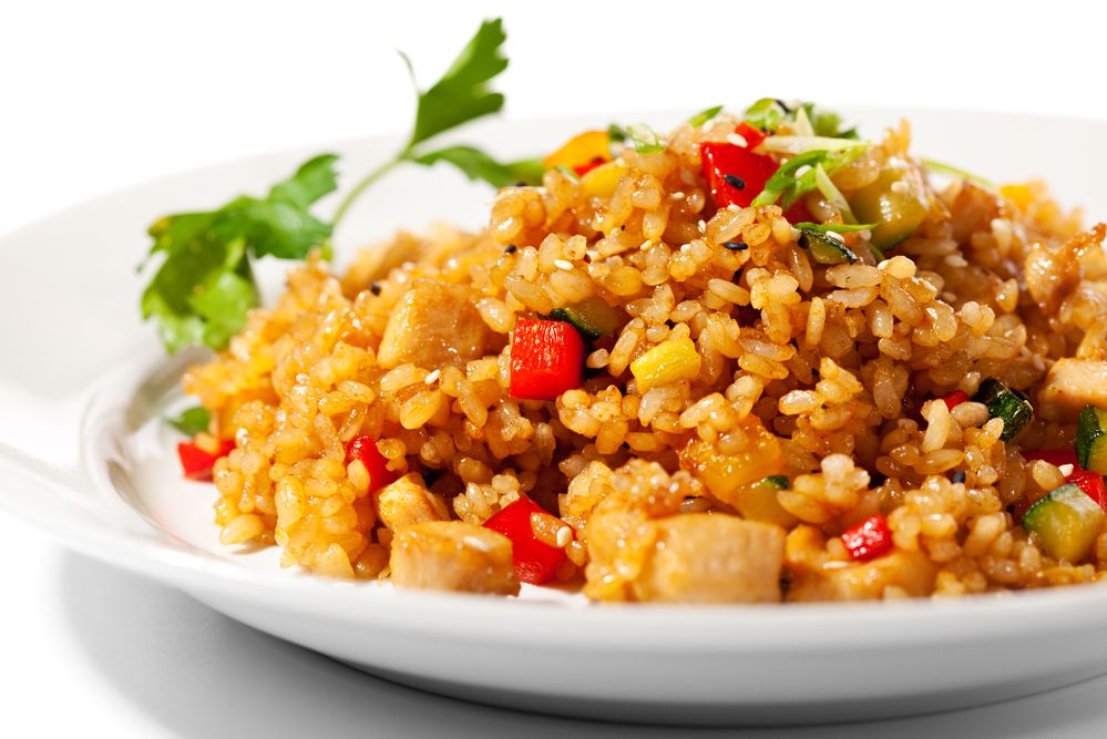 פפריקש: מתכון לקדרת עוף נימוח עם אורז והרבה פפריקה