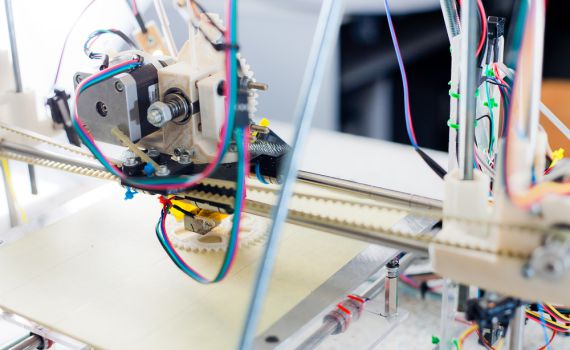 מדהים: חלקים ממטוס קרב הודפסו במדפסת תלת מימד