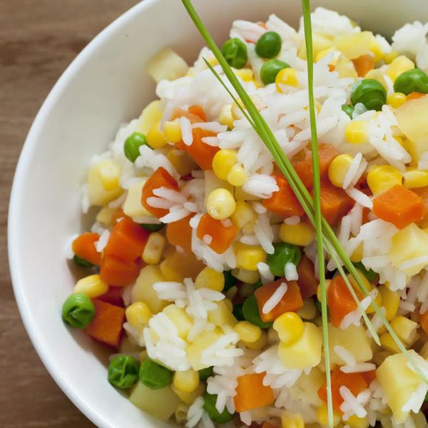 ידהים את האורחים שלכן: מתכון לאורז מטוגן עם ירקות