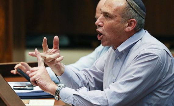 יוגב נגד השב"חים: הצעת החוק עברה בוועדת השרים