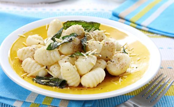 כמו באיטליה: מתכון לניוקי תפוחי אדמה בחמאת מרווה