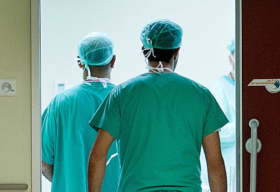 טרגדיה בבני-ברק: תינוקת בת שנה וחצי מתה מדלקת