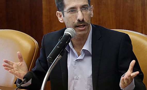 אורבך: החרדים מטנפים על הרבנים שלנו ואנחנו שותקים