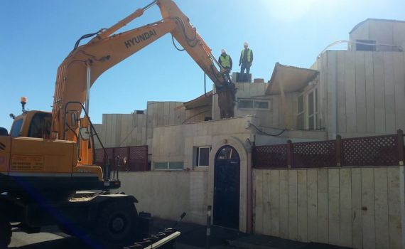 קינג: עיריית ירושלים הורסת בתי כנסת "זהו מעשה סדום ועמורה"