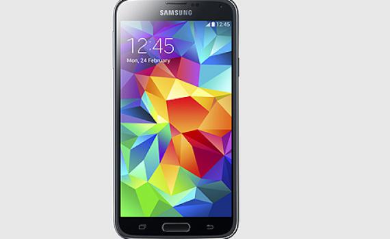 סמסונג חשפה את גלקסי S5: מצלמה משופרת וקורא טביעות אצבע