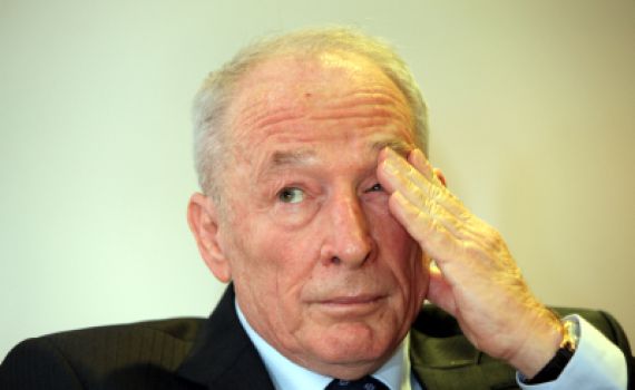 "לפתוח בחקירה נגד קמחי בגין הסתה לרצח"