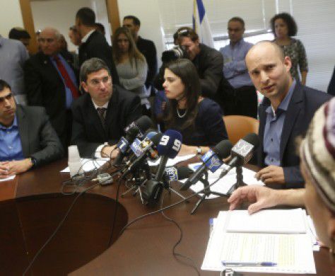 מרד בבית היהודי? "לא נצביע בעד חוק הגיוס"