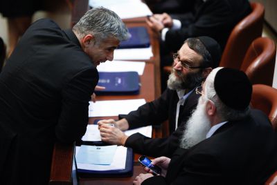 לפיד על החרדים: "אנחנו לא נגדם. אנשים אחים אנחנו"