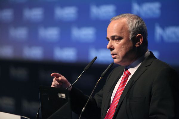 "הסכמה למערך צנטריפוגות באיראן תוביל למירוץ חימוש גרעיני"