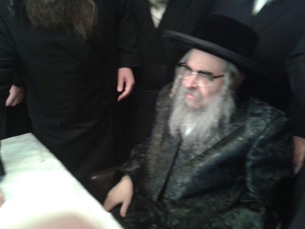 האדמו"ר מסאטמר הגיע לביקור בישראל ותקף את הממשלה