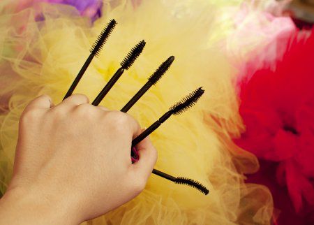 אל תזניחו את הריסים שלכן