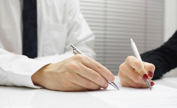 מפחדת לבקש העלאה מהבוס? המאמר הזה בשבילך