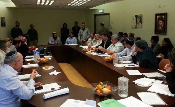 בנט על הריסת ביתו של קייזלר: אדרוש תשובות משר הביטחון