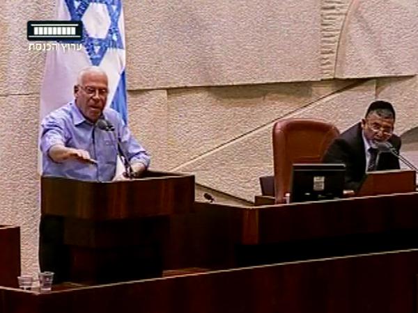 השר אורי אריאל לח"כים הערבים: "אתם כלום של כלום"